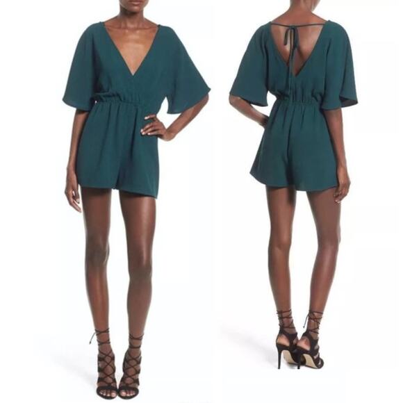 Flowy Short Open Back Plunge V Neck Skort Romper Dark Green, Size XS - Picture 1 of 8